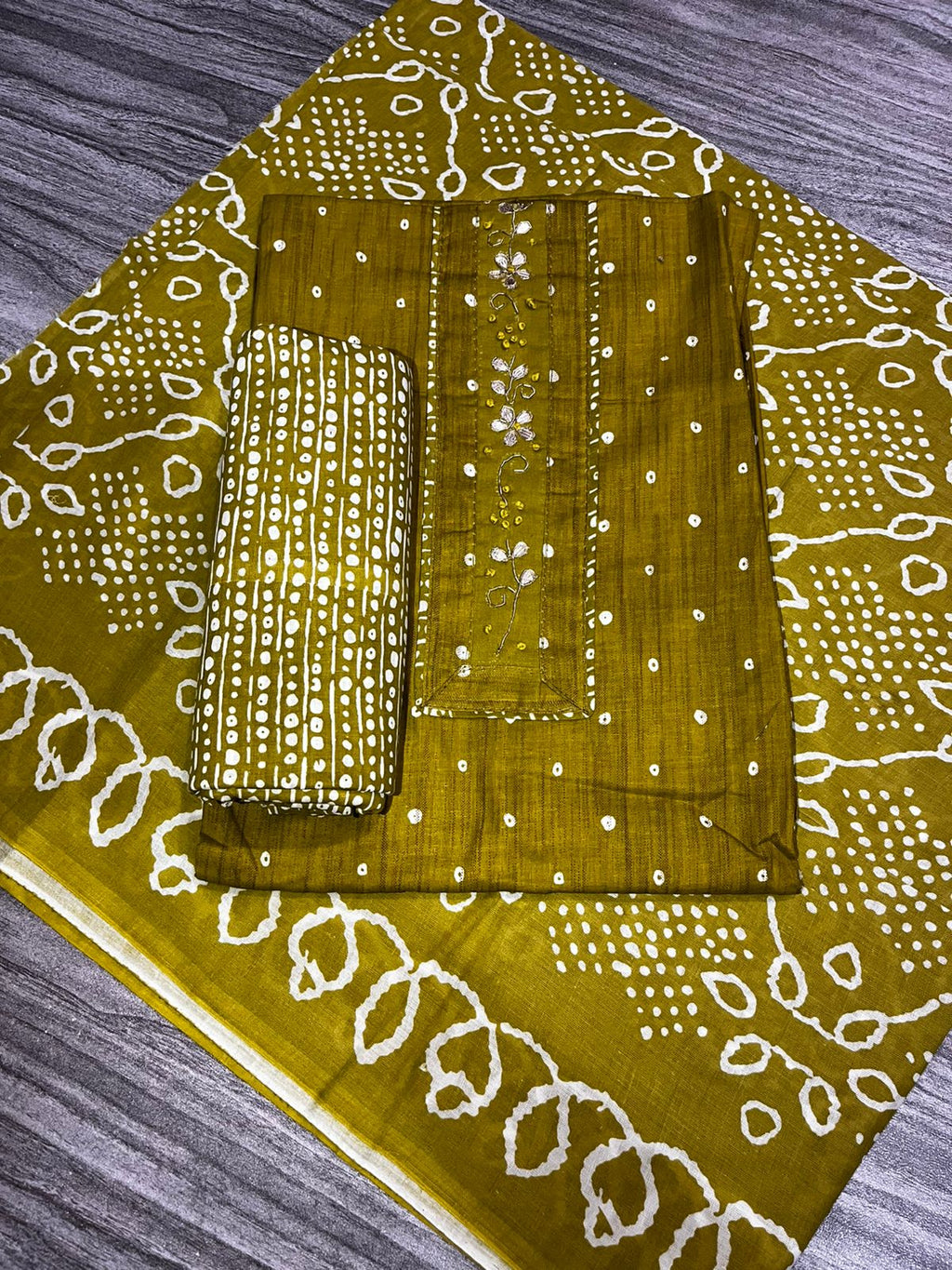 Women’s Mustard Yellow Bandhani Printed Dress Material – 3 Piece Unstitched Fabric Set