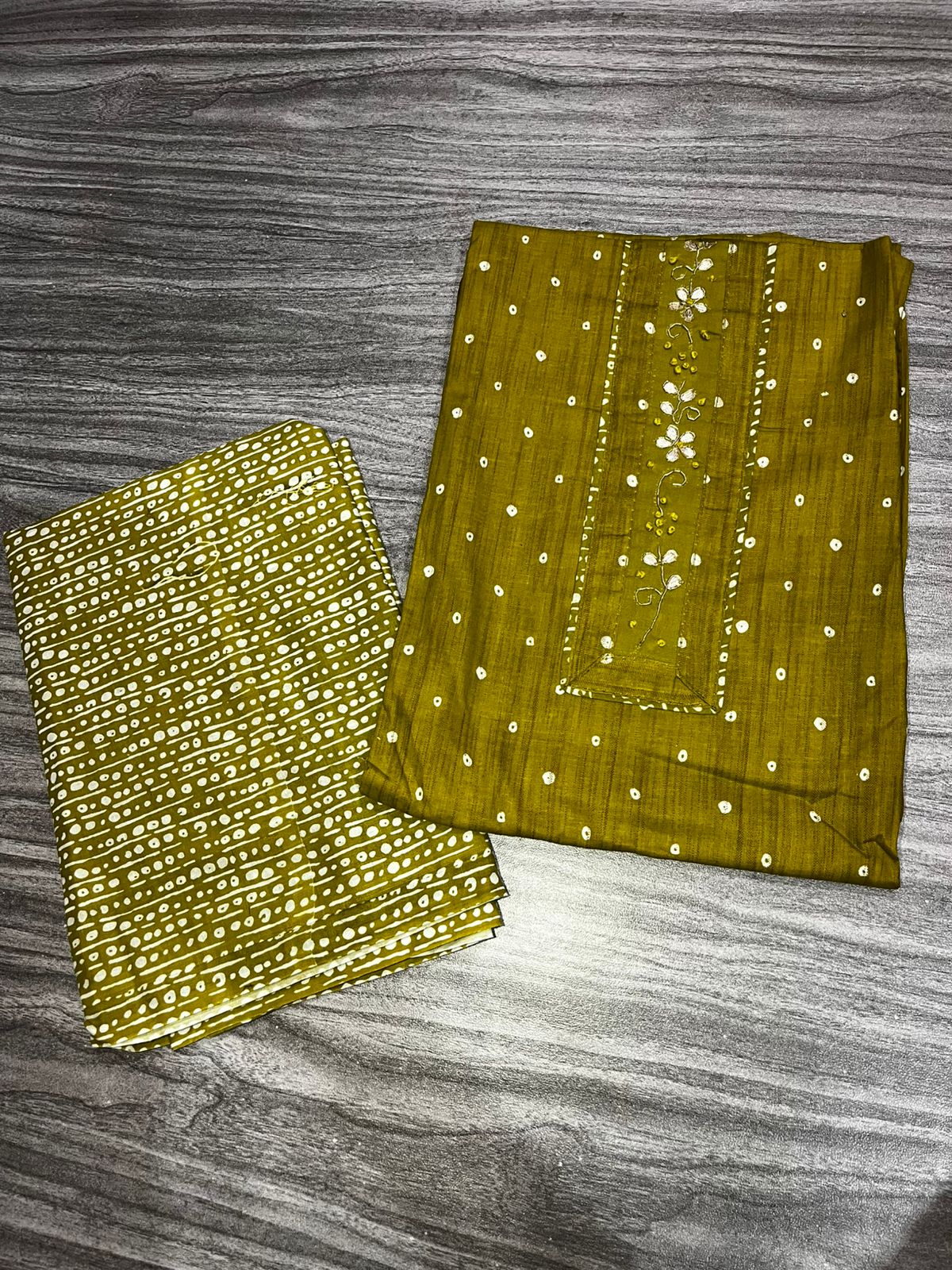 Women’s Mustard Yellow Bandhani Printed Dress Material – 3 Piece Unstitched Fabric Set