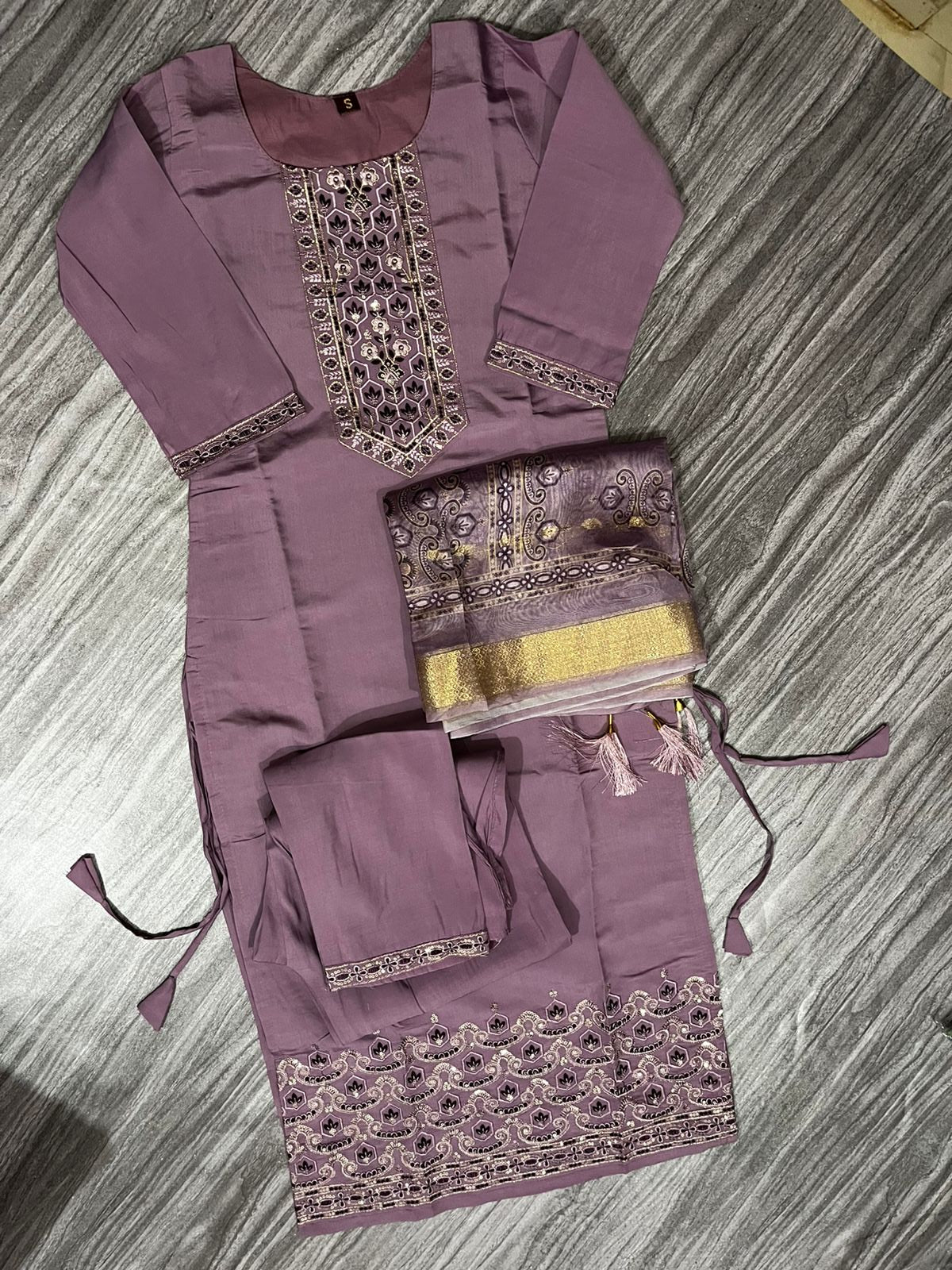 Women’s Purple Embroidered Kurti Set with Dupatta & Bottom – 3 Piece Suit