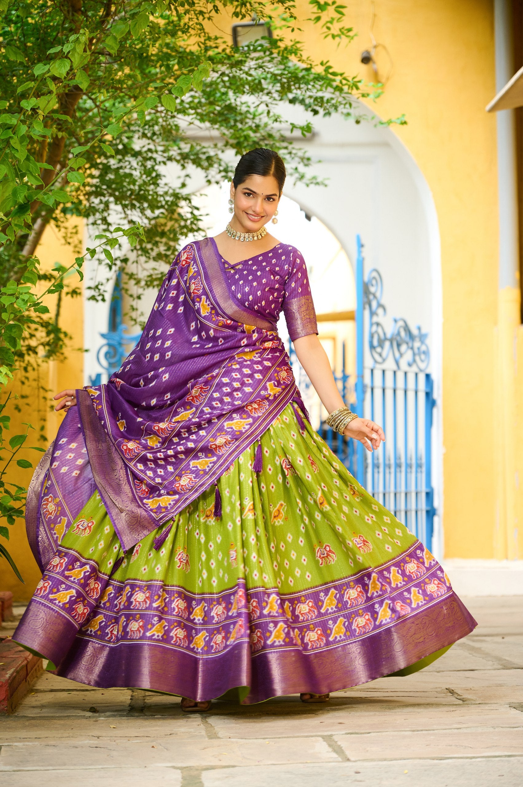 ✨ Heavy Lichi Jacquard Lehenga Choli with Dupatta (Stitched, Upto Size 44) | Bridal Party Wear ✨