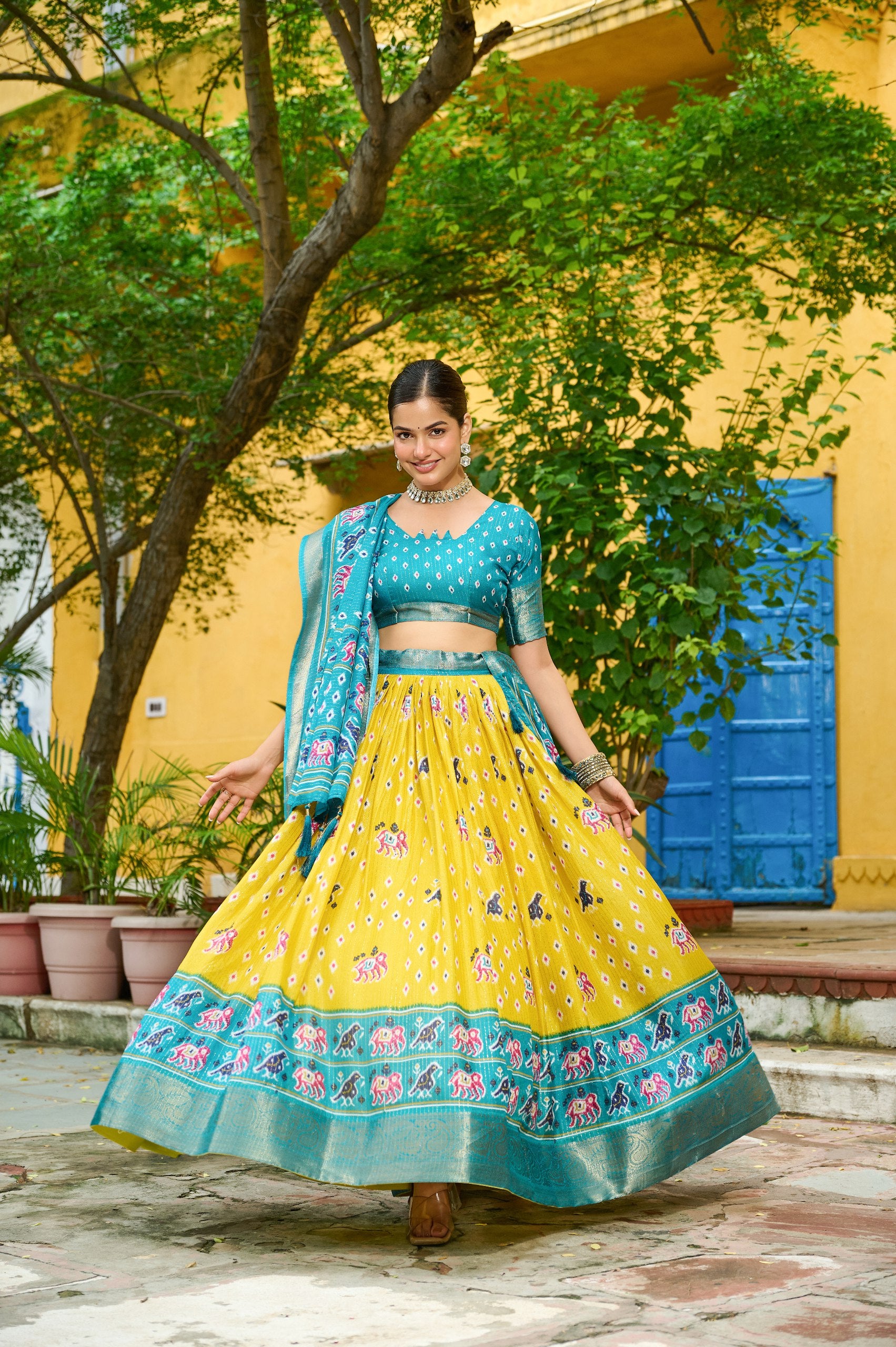 ✨ Heavy Lichi Jacquard Lehenga Choli with Dupatta (Stitched, Upto Size 44) | Bridal Party Wear ✨