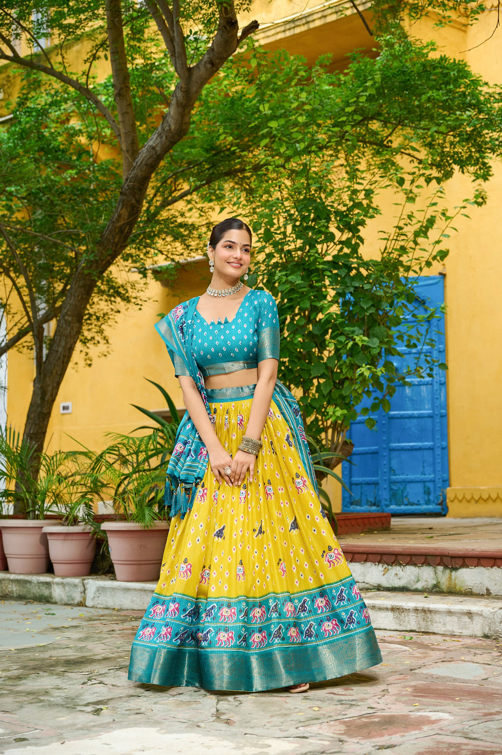 ✨ Heavy Lichi Jacquard Lehenga Choli with Dupatta (Stitched, Upto Size 44) | Bridal Party Wear ✨