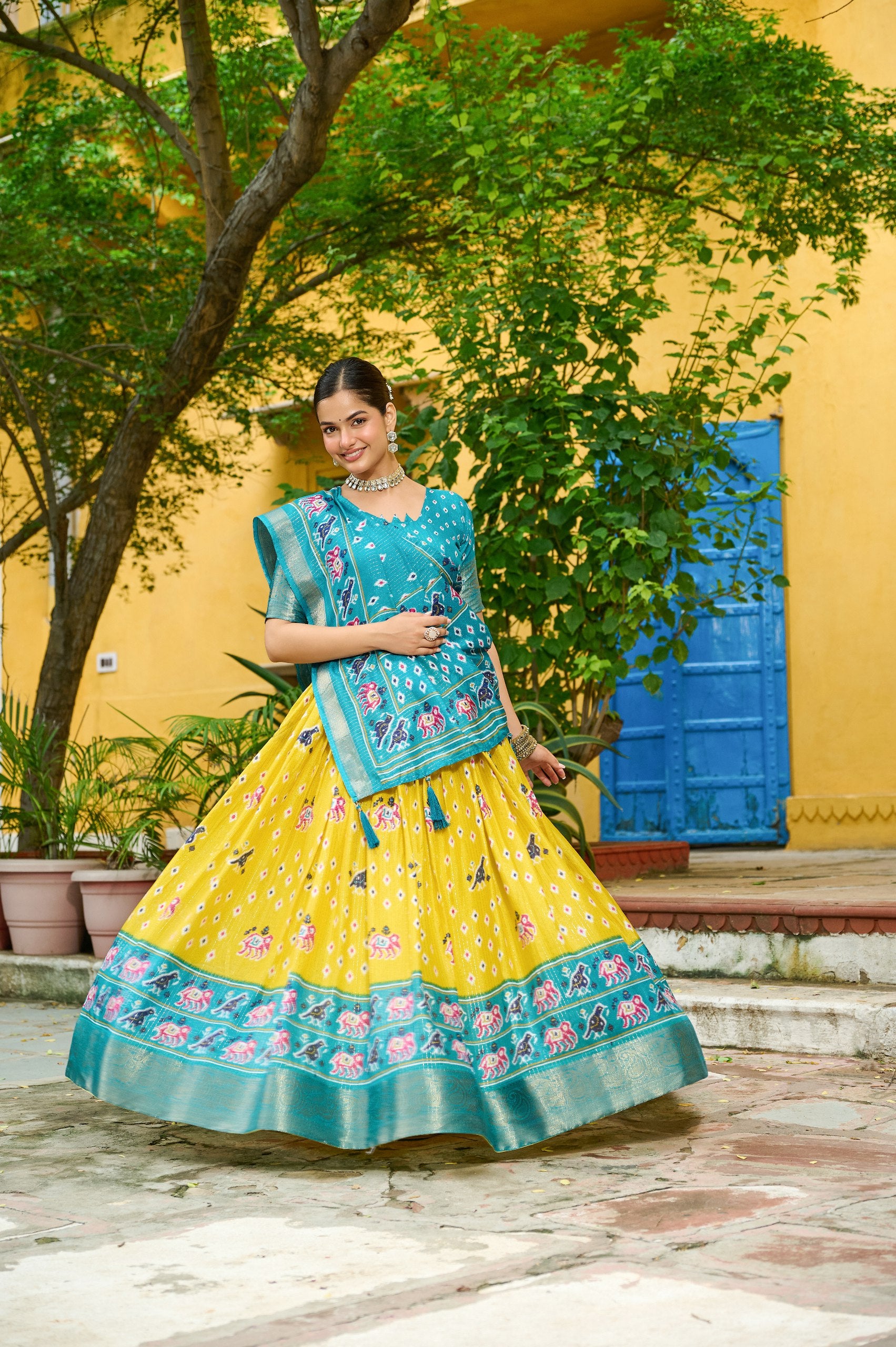 ✨ Heavy Lichi Jacquard Lehenga Choli with Dupatta (Stitched, Upto Size 44) | Bridal Party Wear ✨