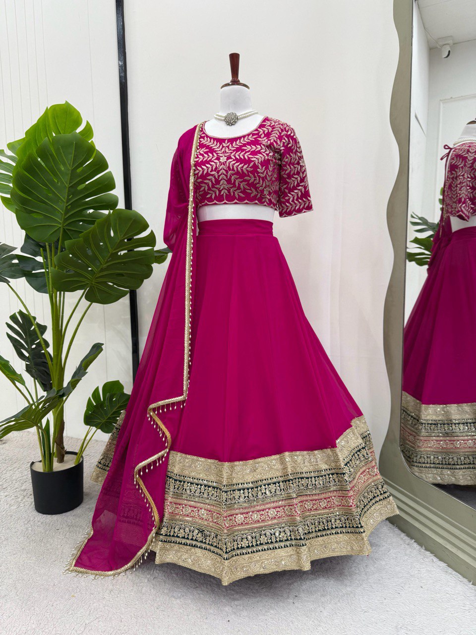 Semi-Stitched Embroidered Lehenga Choli with 3-Meter Flair & Lace Dupatta – Faux Georgette