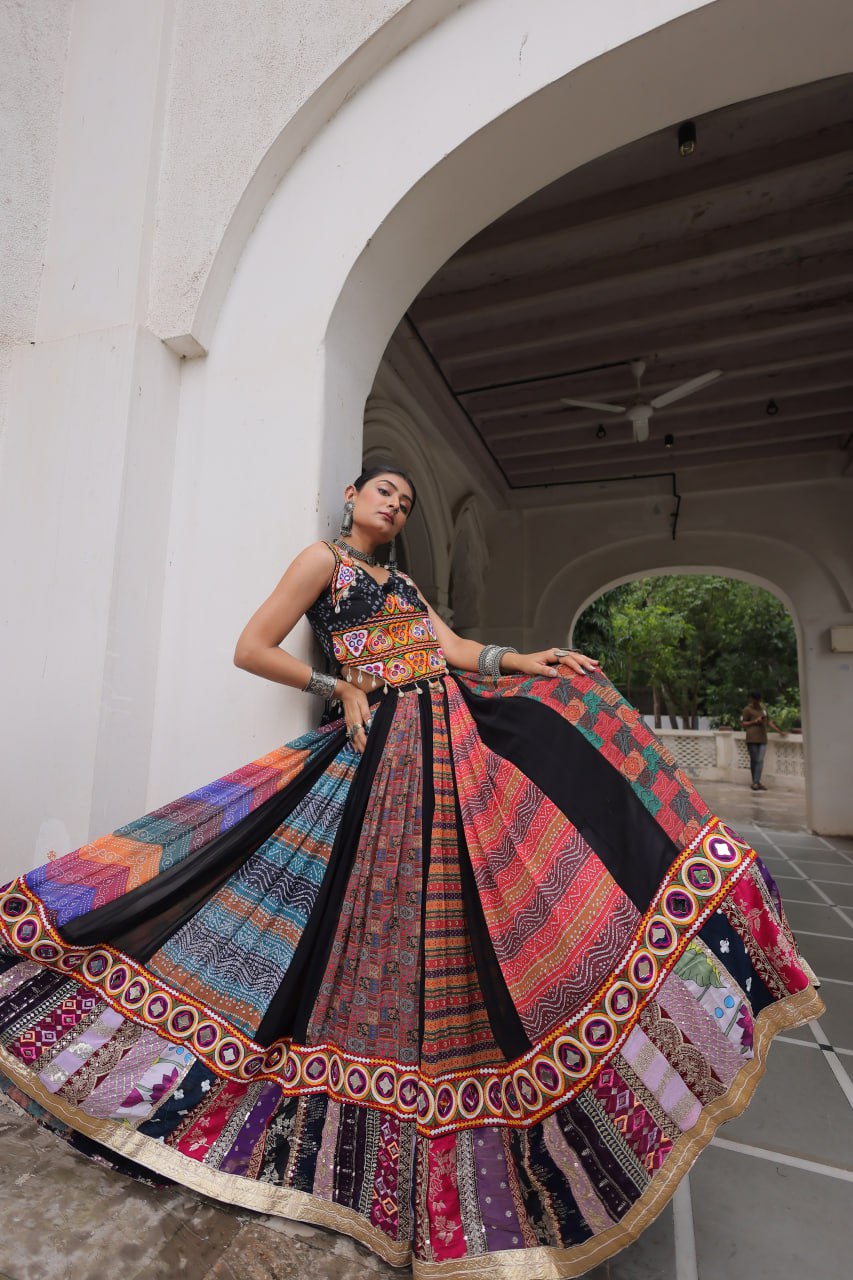 Product Code: LW-7135 - Traditional Gamthi Embroidered Lehenga Set NAVRATRI