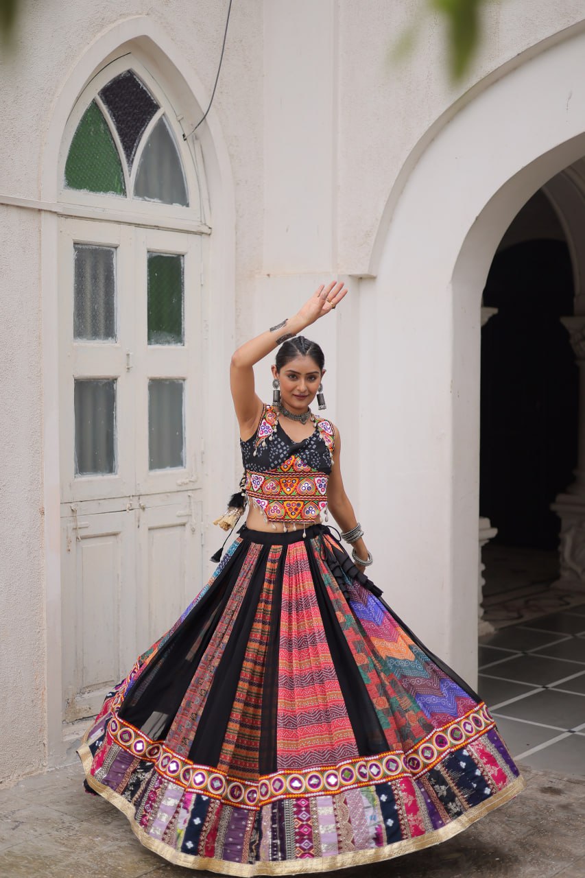Product Code: LW-7135 - Traditional Gamthi Embroidered Lehenga Set NAVRATRI