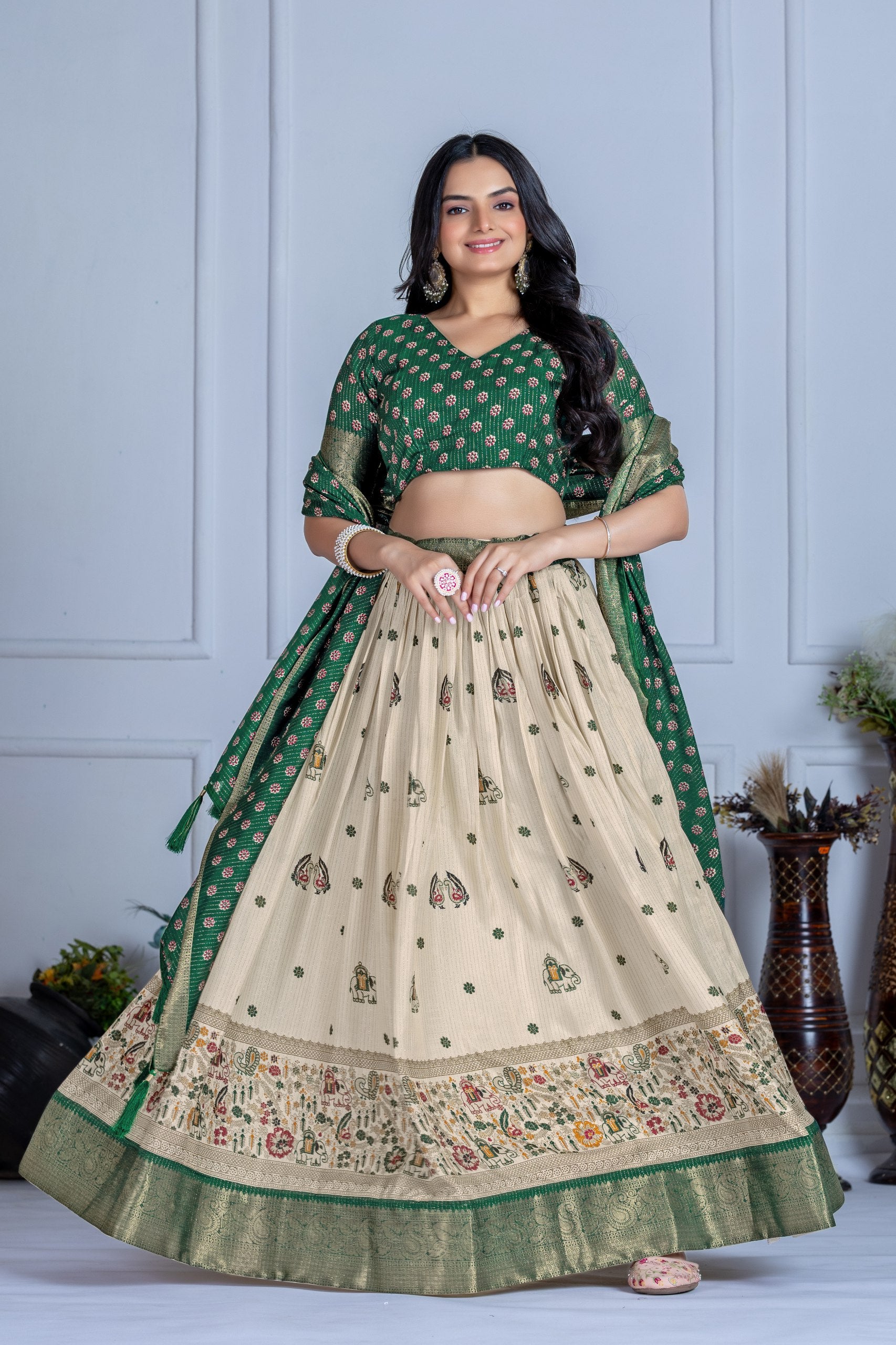 ✨ "Heavy Lichi Jacquard Lehenga Choli with Dupatta | Stitched Upto Size 44 | Wedding & Party Wear (1.2 KG) 🌹"