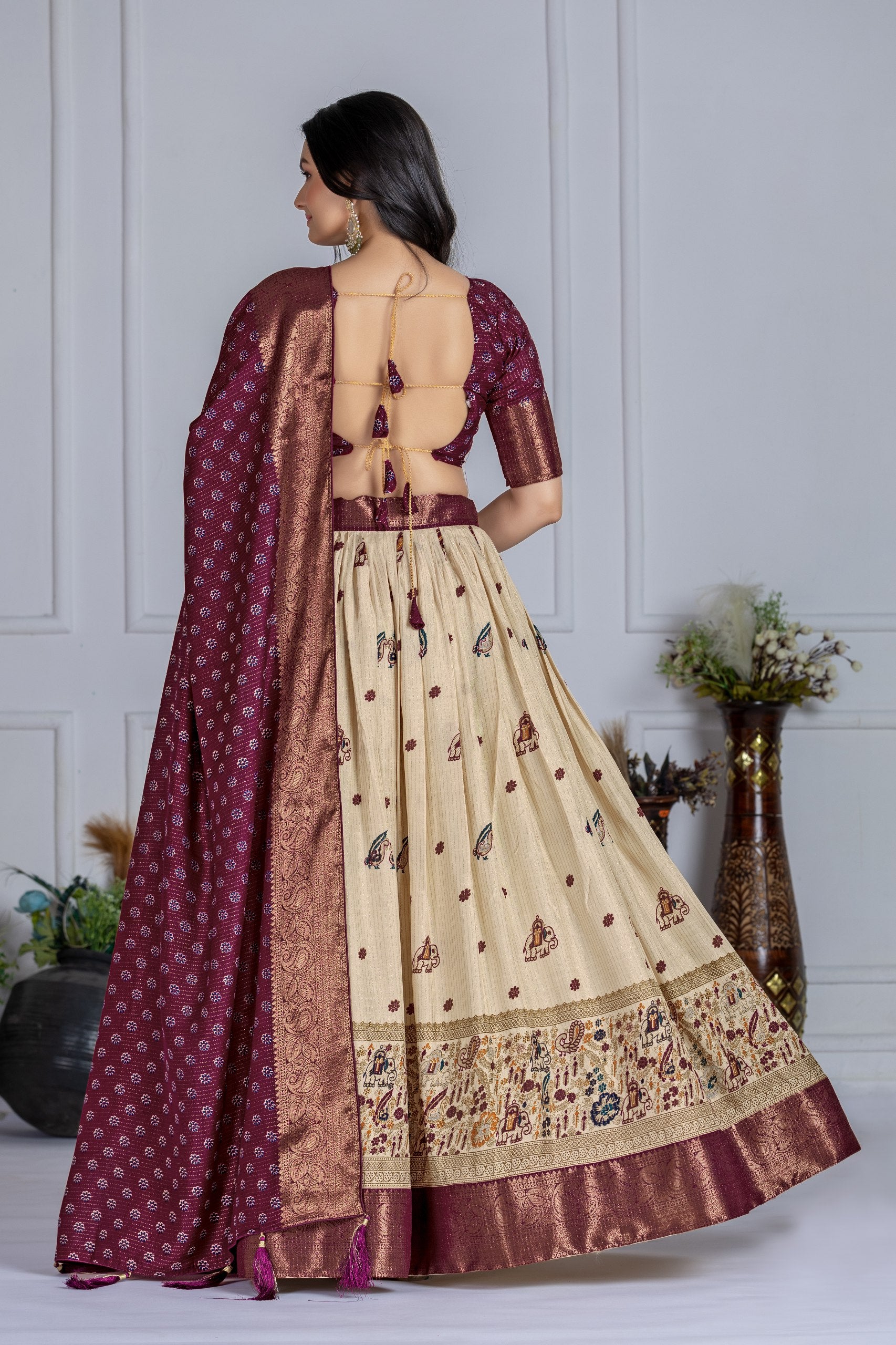 ✨ "Heavy Lichi Jacquard Lehenga Choli with Dupatta | Stitched Upto Size 44 | Wedding & Party Wear (1.2 KG) 🌹"