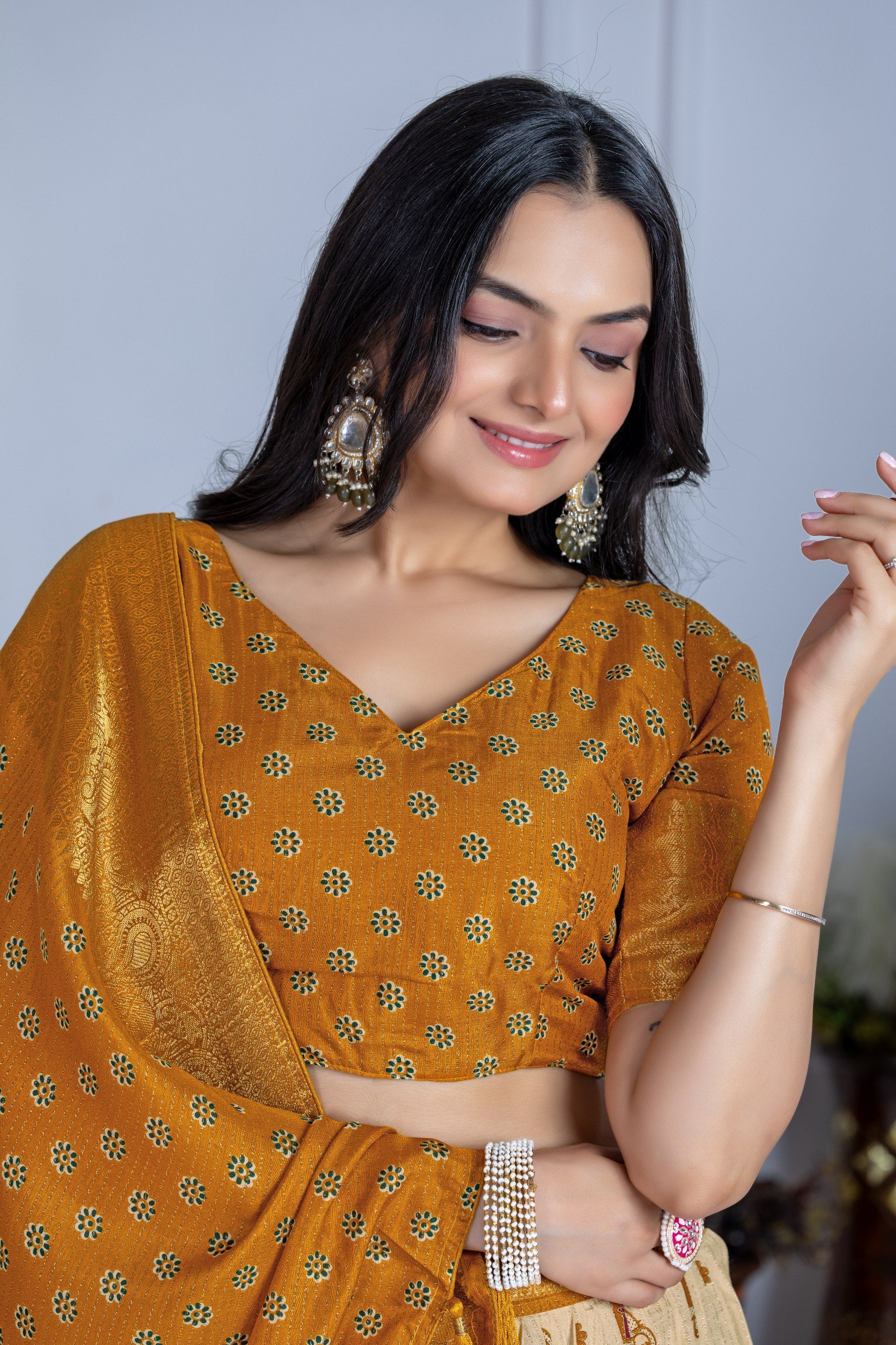 ✨ "Heavy Lichi Jacquard Lehenga Choli with Dupatta | Stitched Upto Size 44 | Wedding & Party Wear (1.2 KG) 🌹"