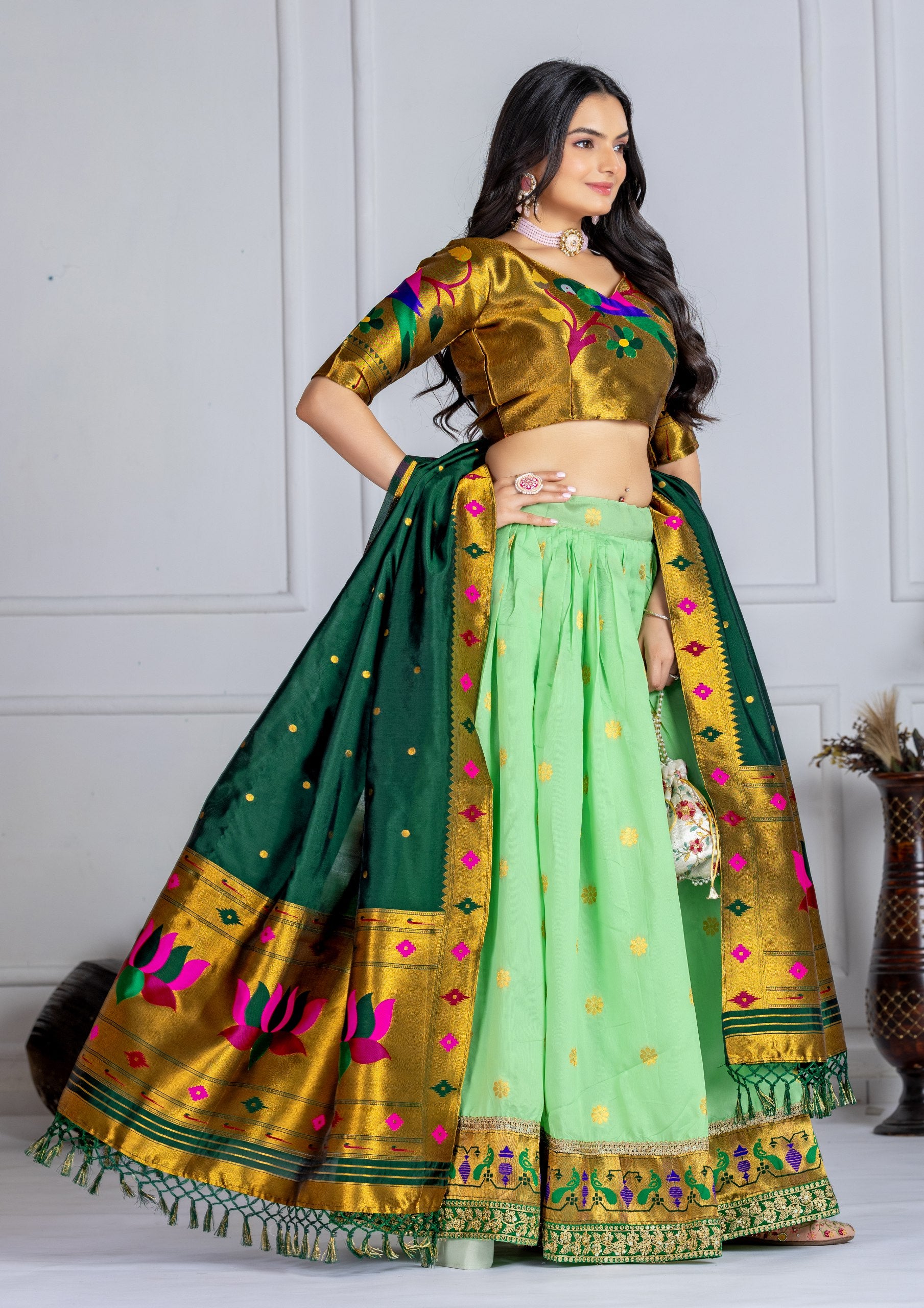 ✨ "Heavy Jacquard Lichi Silk Lehenga Choli with Zari Weaving (Stitched Upto Size 44) | Wedding & Party Wear 🌹"