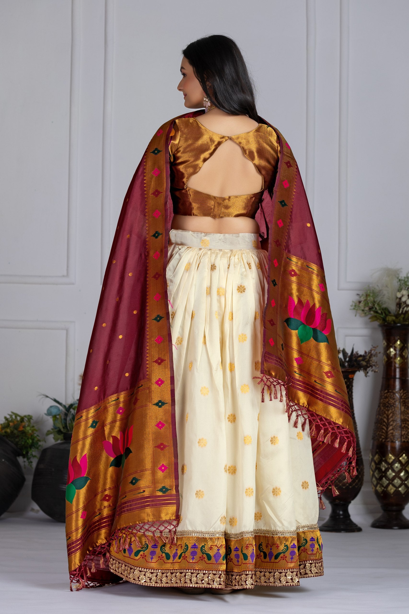 ✨ "Heavy Jacquard Lichi Silk Lehenga Choli with Zari Weaving (Stitched Upto Size 44) | Wedding & Party Wear 🌹"