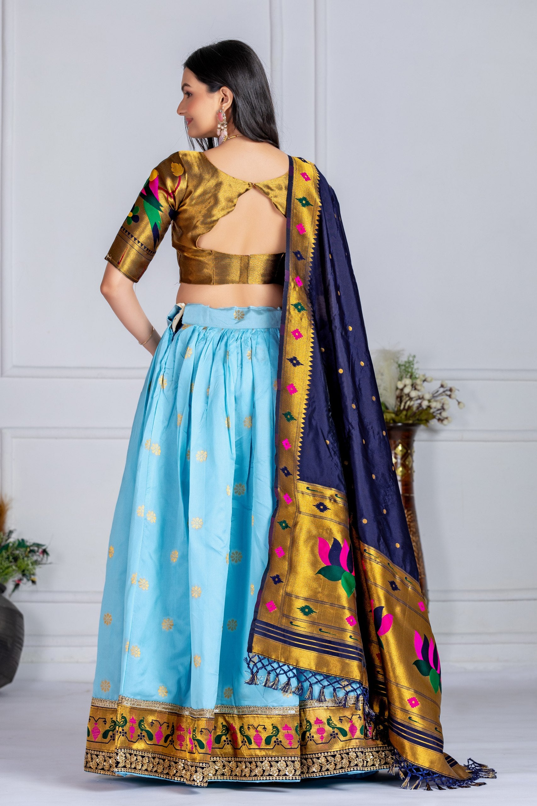 ✨ "Heavy Jacquard Lichi Silk Lehenga Choli with Zari Weaving (Stitched Upto Size 44) | Wedding & Party Wear 🌹"