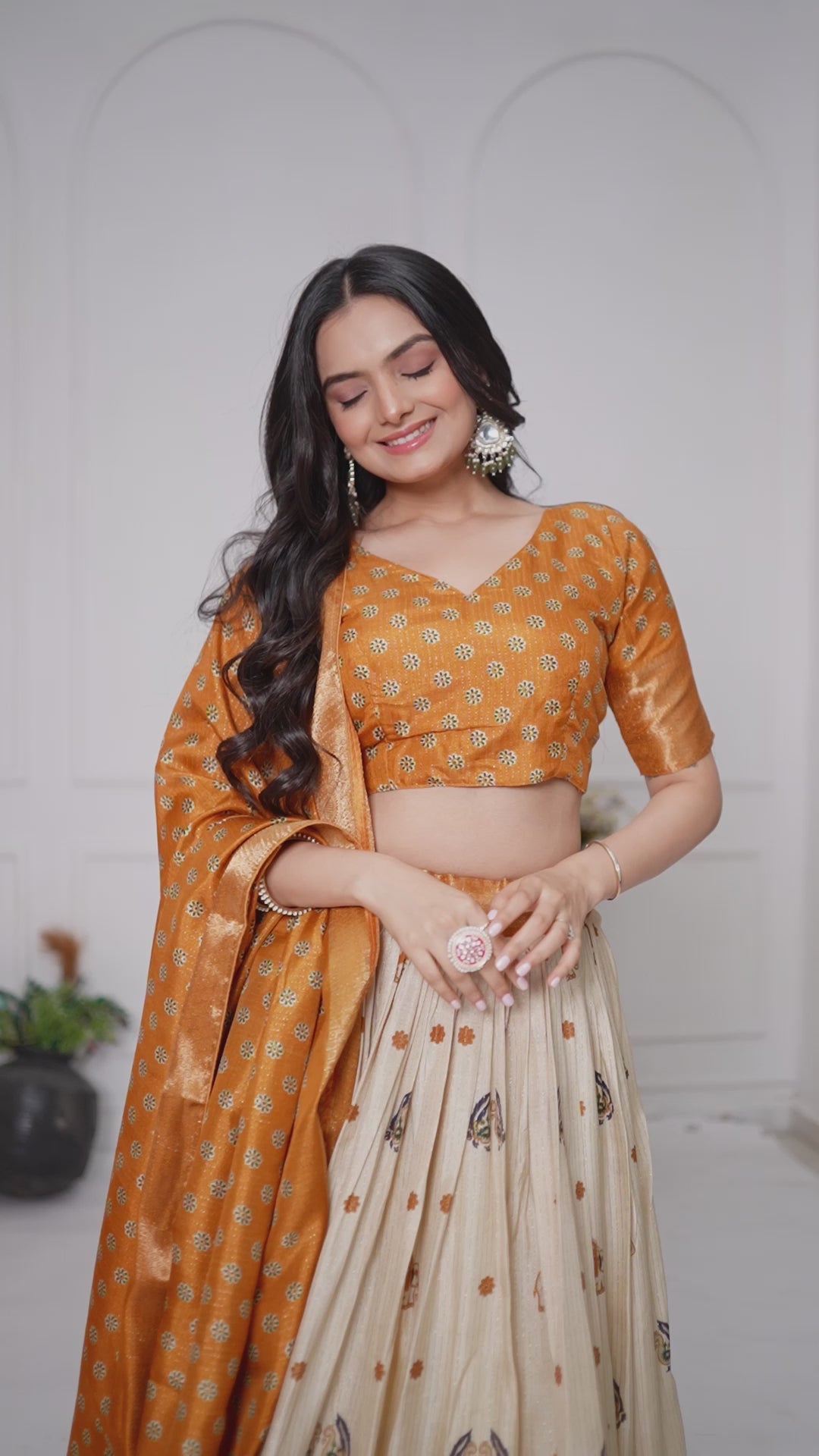 ✨ "Heavy Lichi Jacquard Lehenga Choli with Dupatta | Stitched Upto Size 44 | Wedding & Party Wear (1.2 KG) 🌹"
